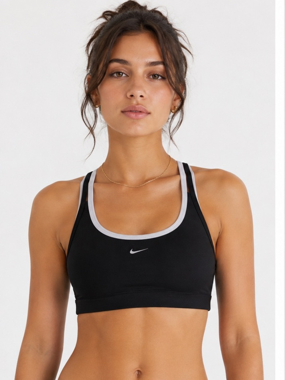 Vintage Y2K Nike Women’s Black Racerback Sports Bra with Contrast Trim size M